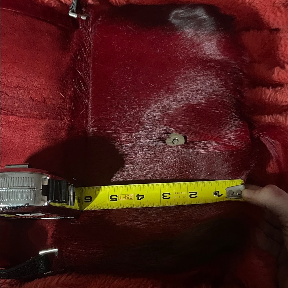 Red Fur Shoulder Bag - Picture 6 of 6